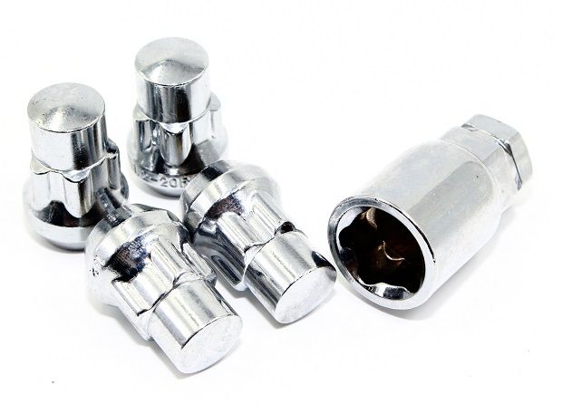 4 12x1.25 Chrome Wheel Locks for Infiniti G35 G37 M35 M37 M45 Q50